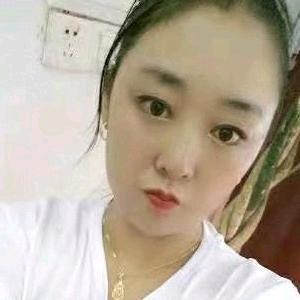 云南农村幺妹。