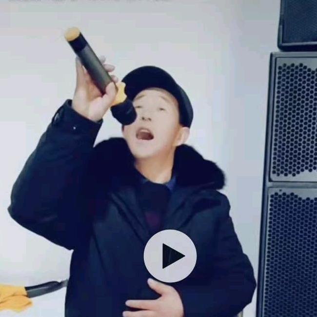 贵州【吴明克】