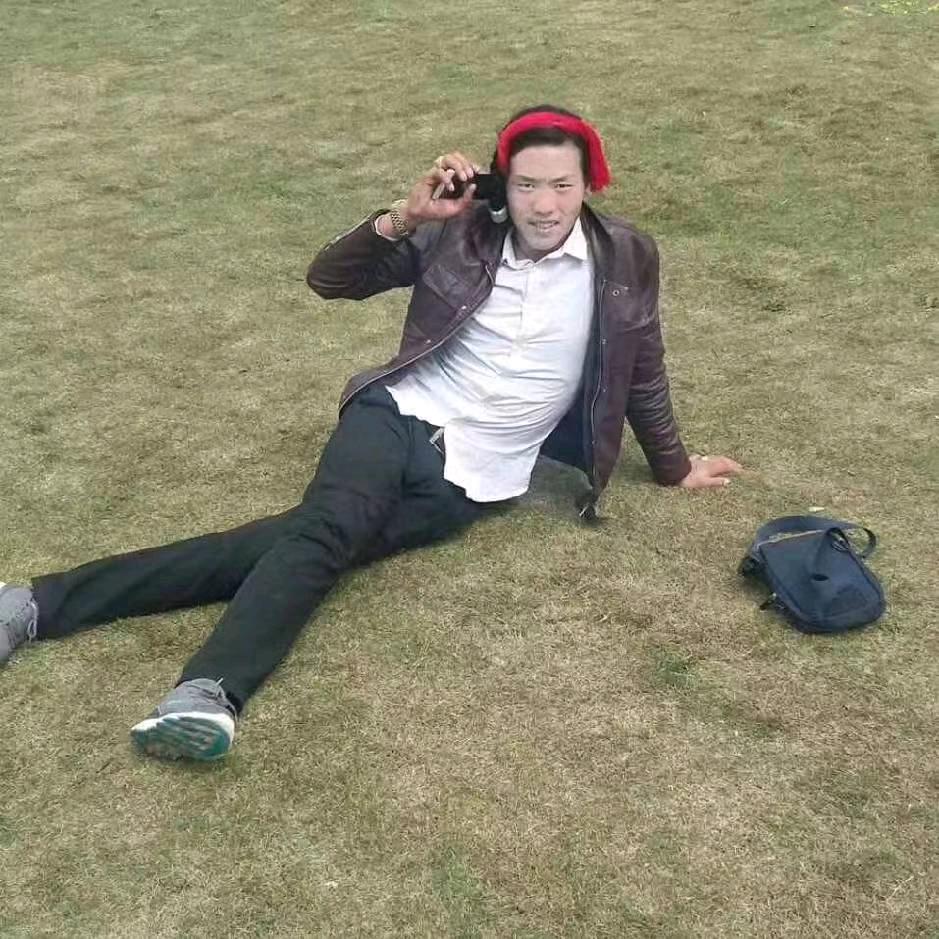 🙏1🩷3👄1❤️4🤍