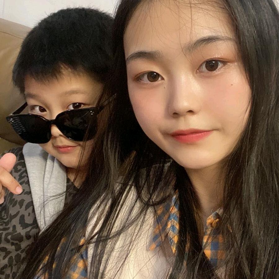 中国电信(龙洲印象店)