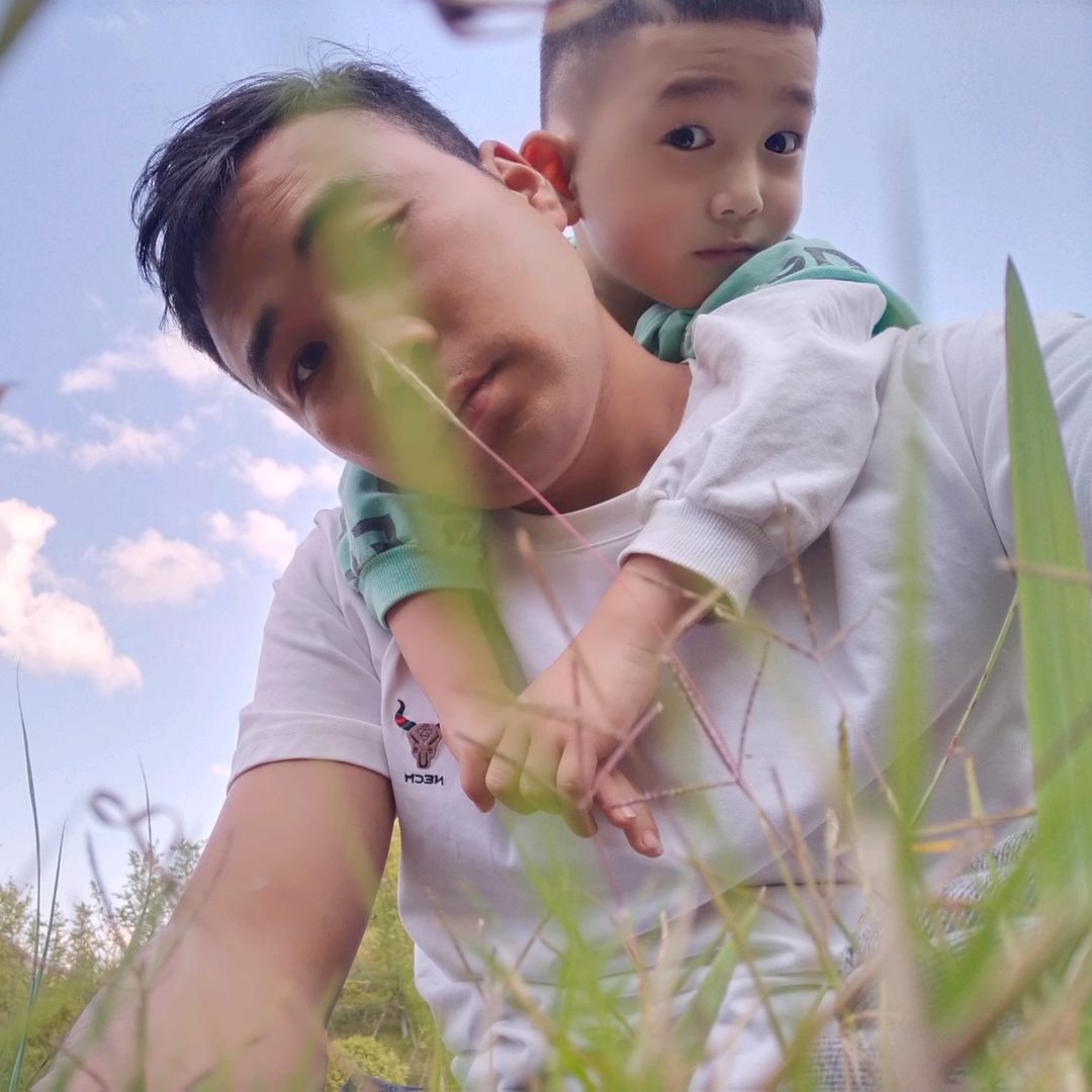 ╭(╯熊╰)╮有成竹♛