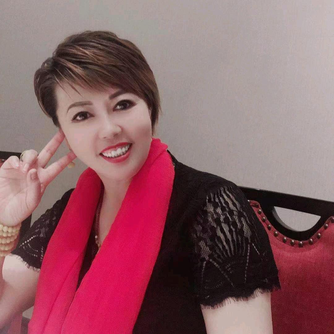 赵老师，美发，预约制。