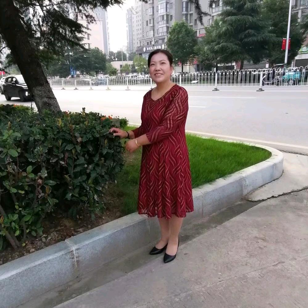 🥀笑看佳人🥀