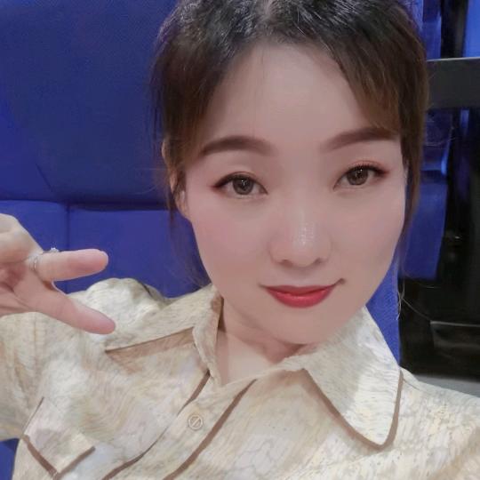 蓉儿.