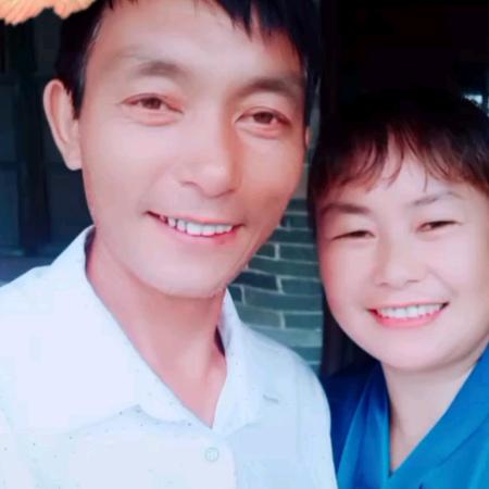 傻妞爱上笨猪猪