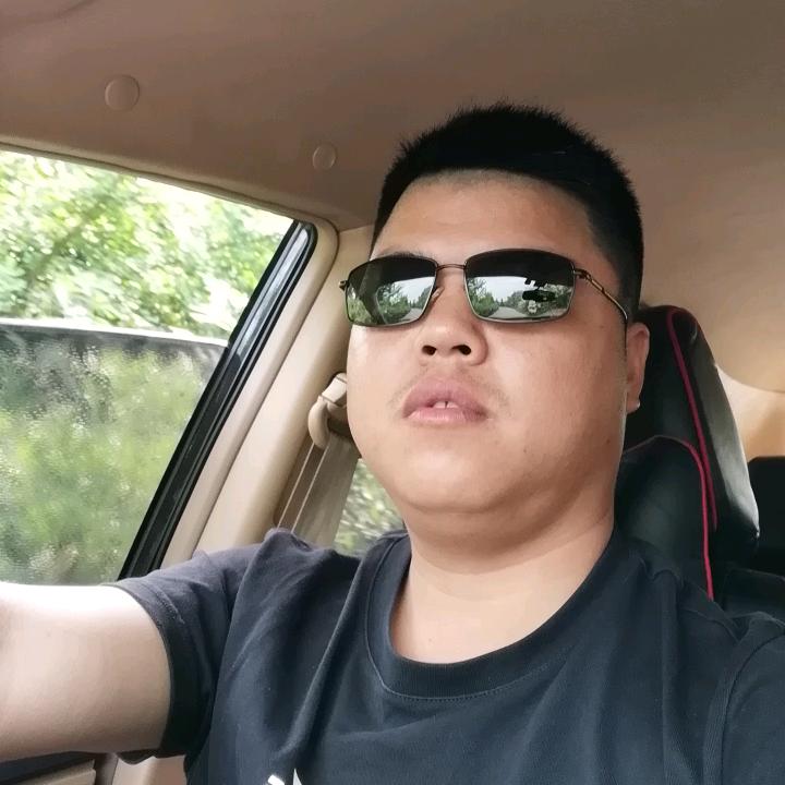 只要干不死，就往死里干。✊