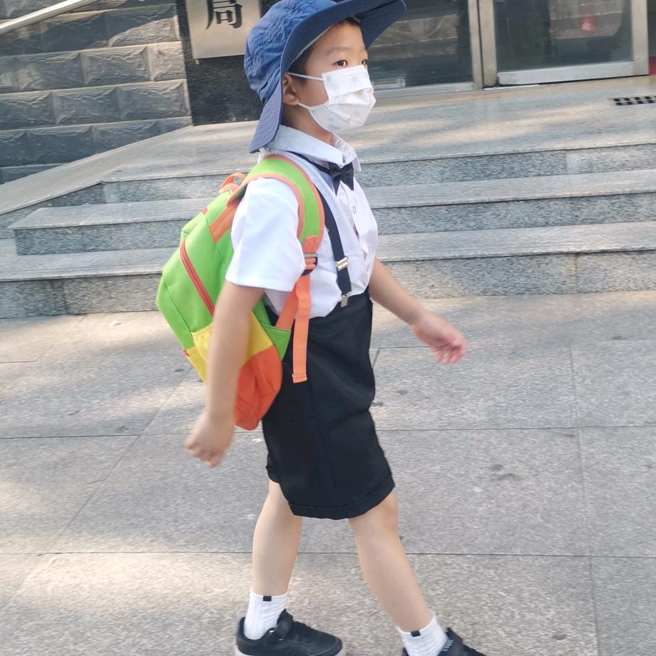 晟妈在家
