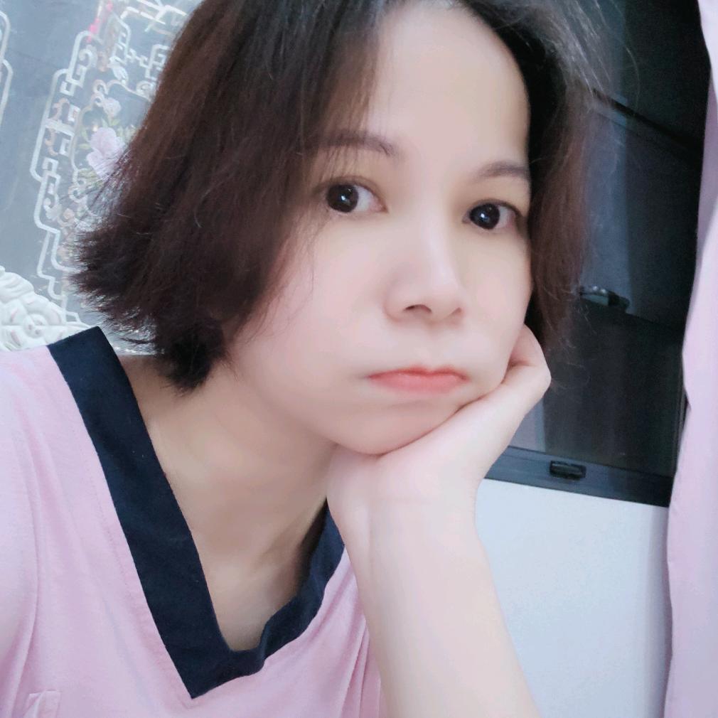 母婴护理师 何姐