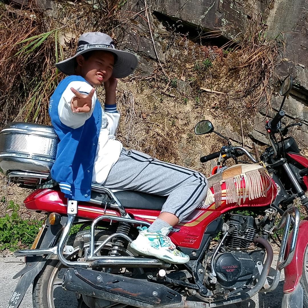 大山影子W