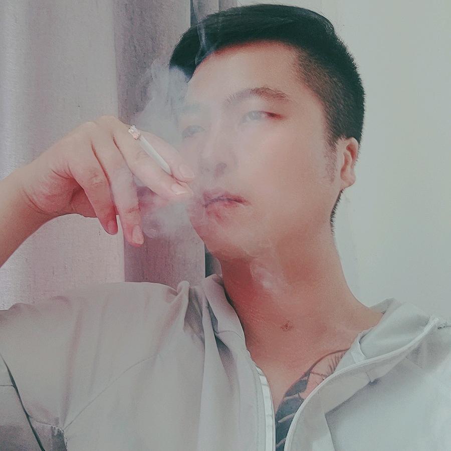 半支烟（玖號汽车租赁）