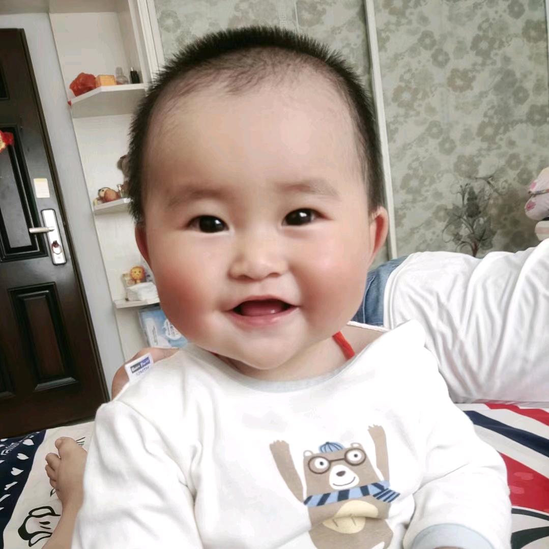 家有小萌娃