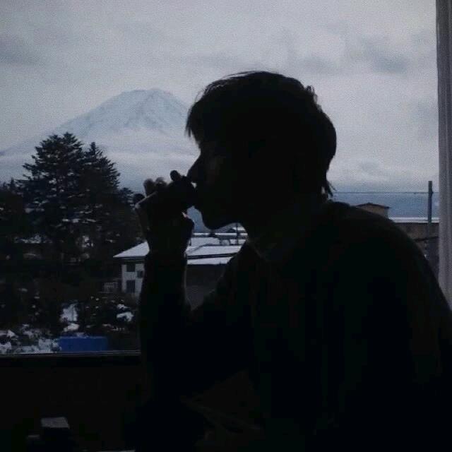LRB.