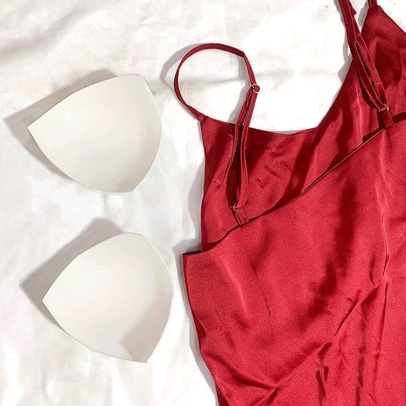 采樱广州云彩服饰有限公司内衣专卖店