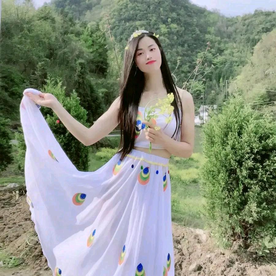 熊刚天星演艺团公司