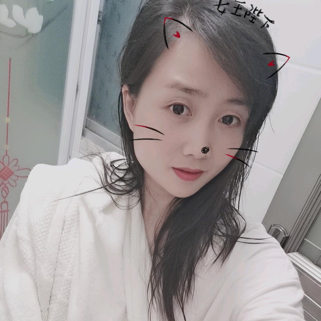 袁园