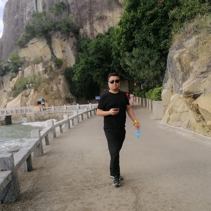 闫王老年大食堂