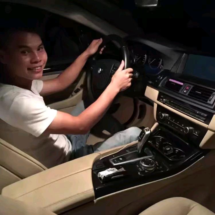 劳斯🔩螺丝🔩