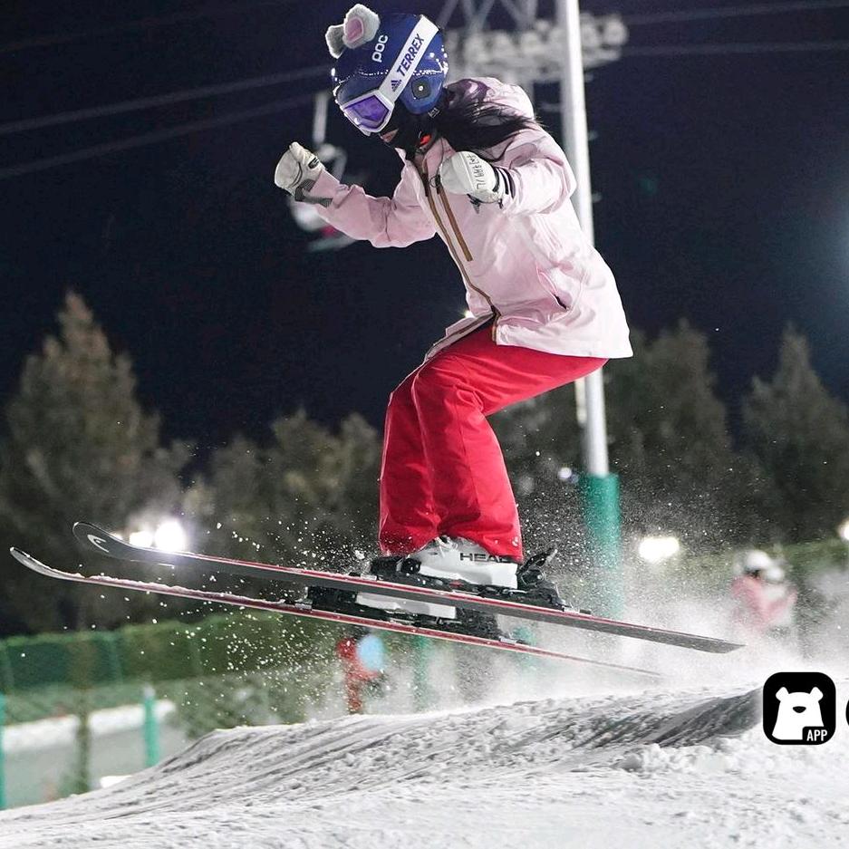 钢蹦儿 ski