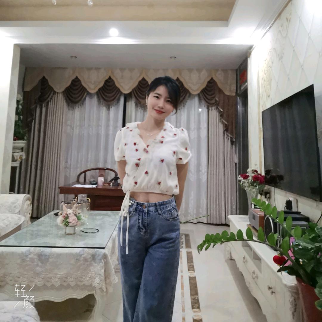 大陈陈爱吃橙橙！