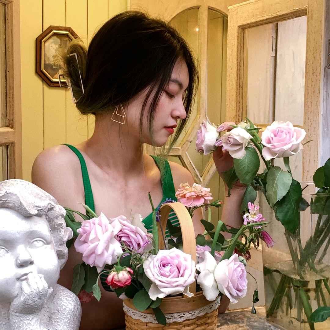 别摸咸鱼尾巴🐳