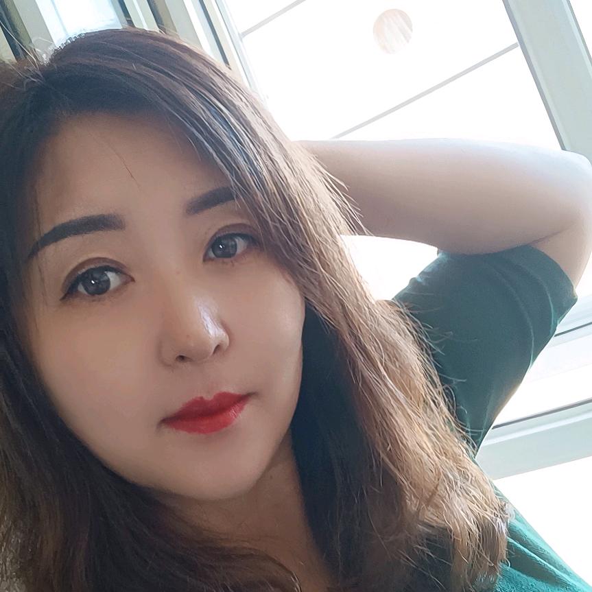 佳佳