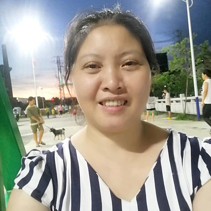 小苹果不定时开播