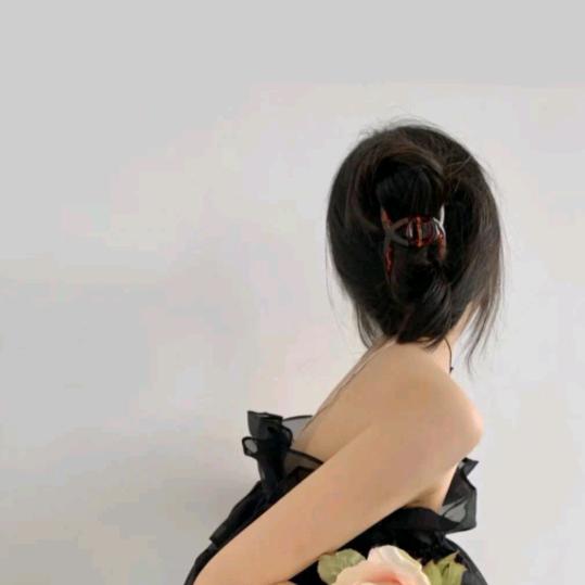 伊伊