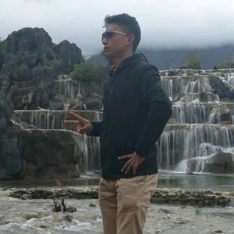 灯饰及各种小青瓦直销