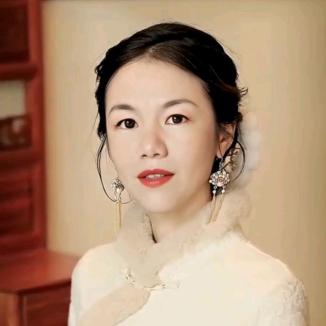 香香《好物在橱窗》
