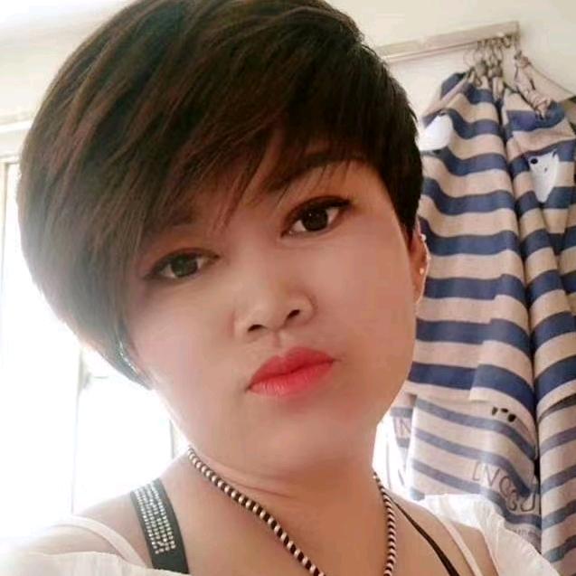 快乐的小猫咪🐱