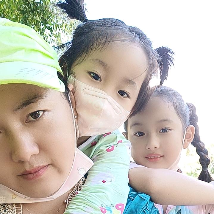 娜娜姐 橱窗有好物分享哦……