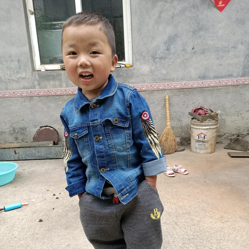 玉晨小盆友@抖音