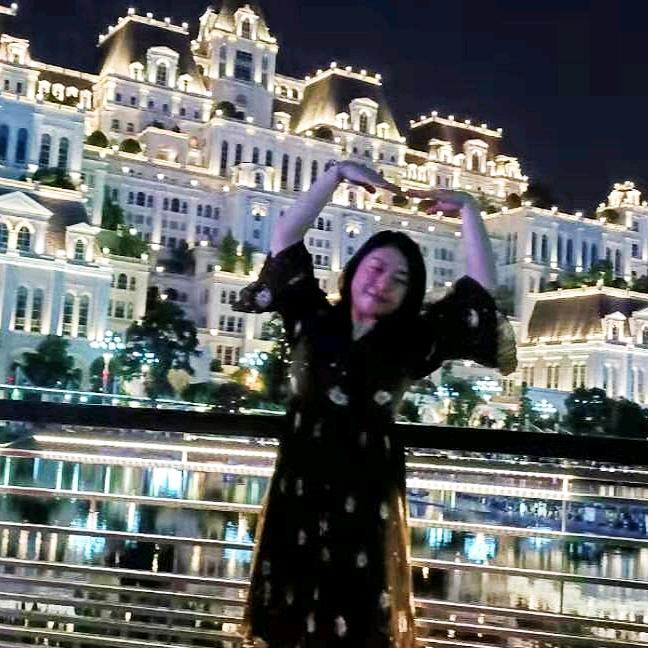 厚厚（卡五星）