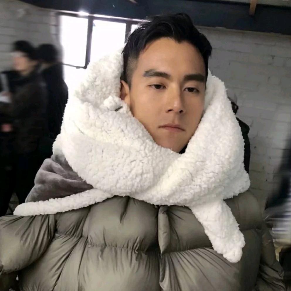 闫梓耶耶耶