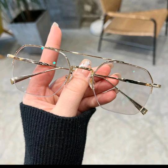 织金县百视康眼镜