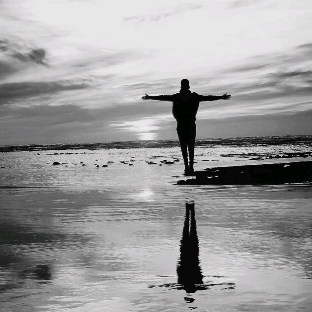 ༺一杯浊ༀ༆酒敬余生༻