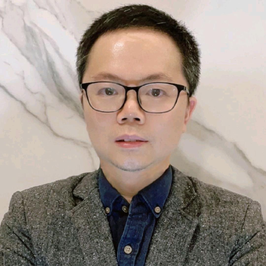 聊财经的帽子哥
