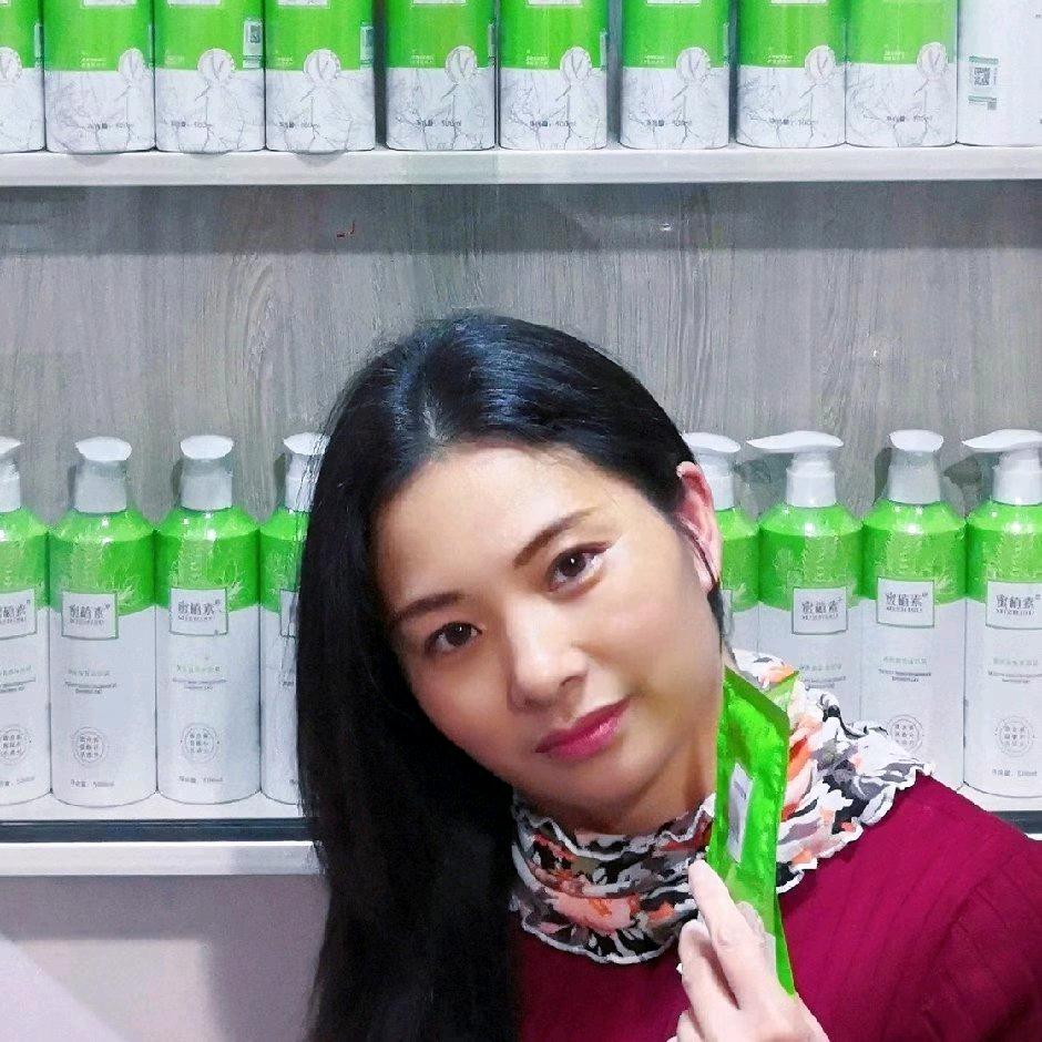 蜜植素洗发水侯兴丽