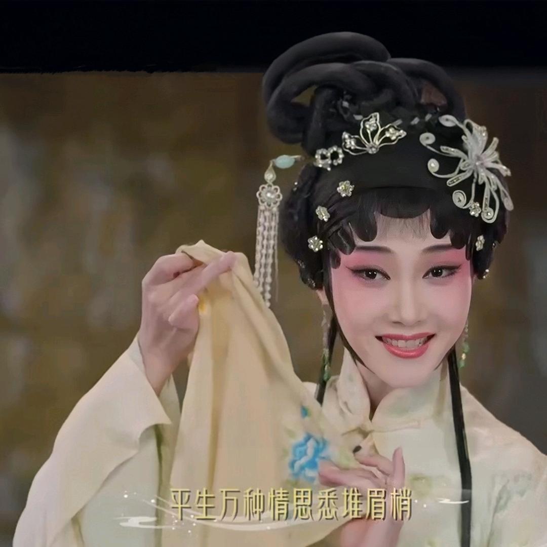 温柔的小美妞🐂🌲🌲🌲害羞的皮皮宇