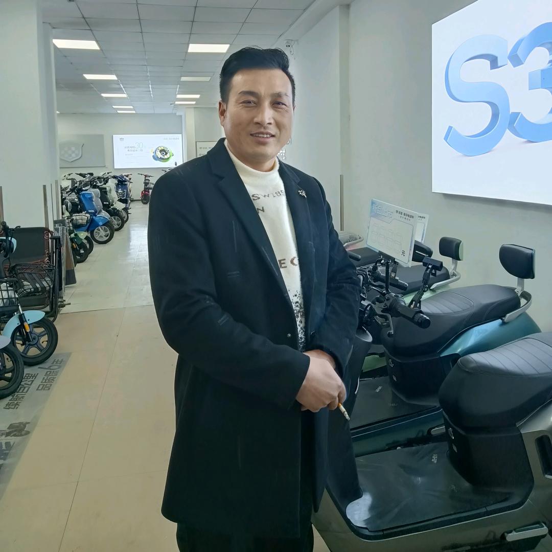 巩店光辉车行