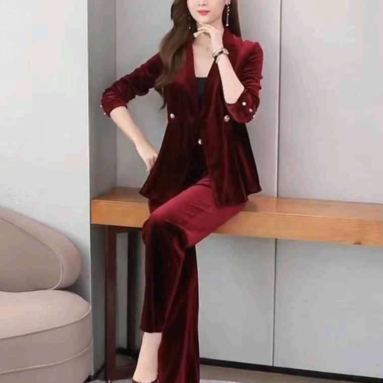 尘鱼服装店