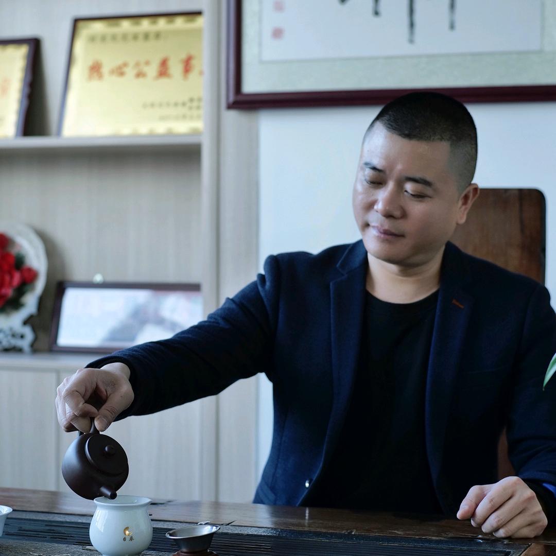 四龙杏春