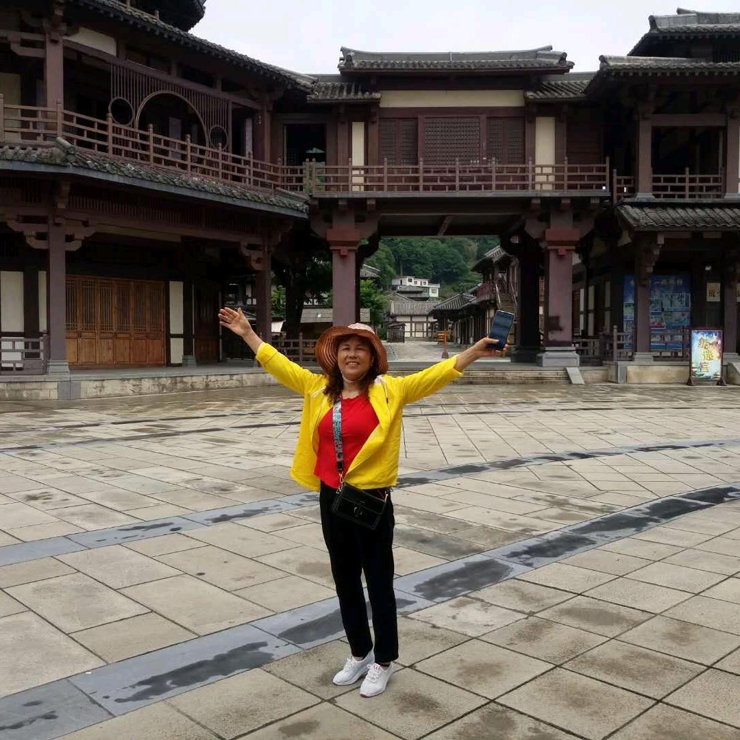 爱在金生