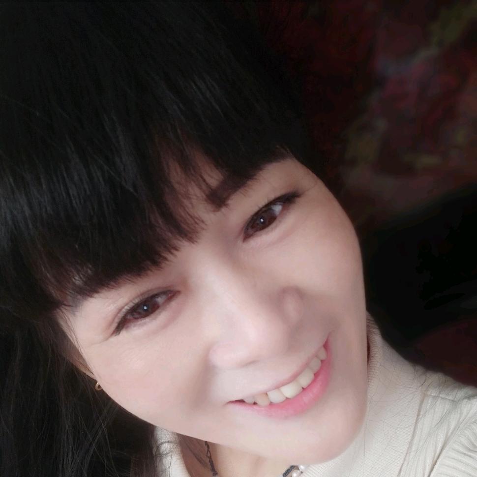 用户9392843719729艳