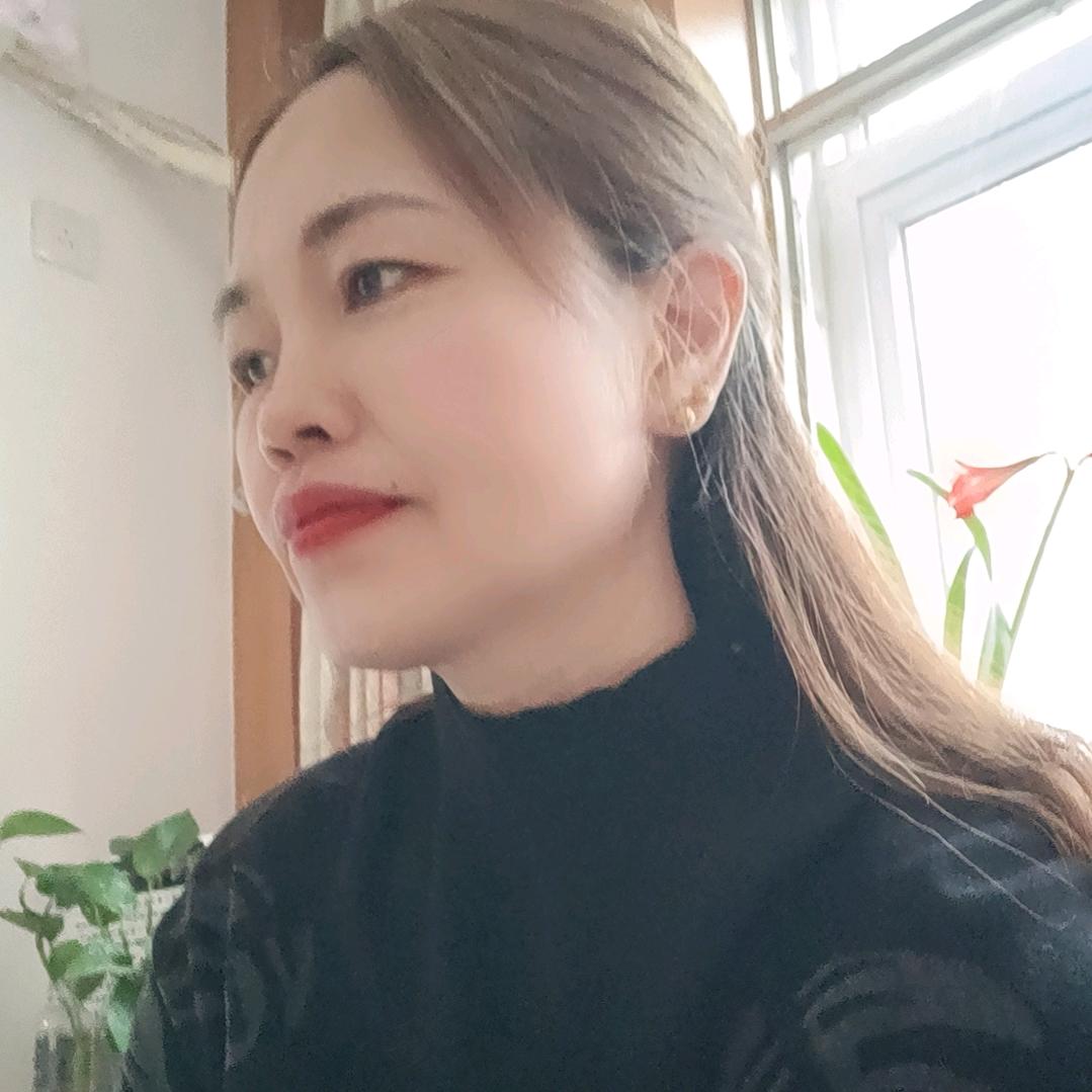 新房二首房张丽新