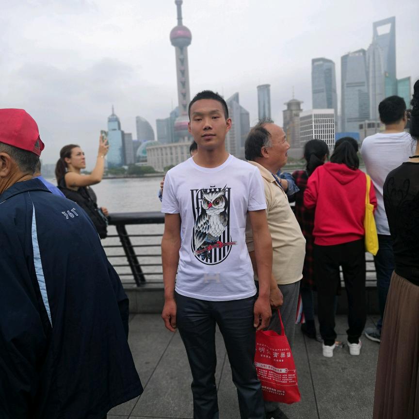 生活离家乡