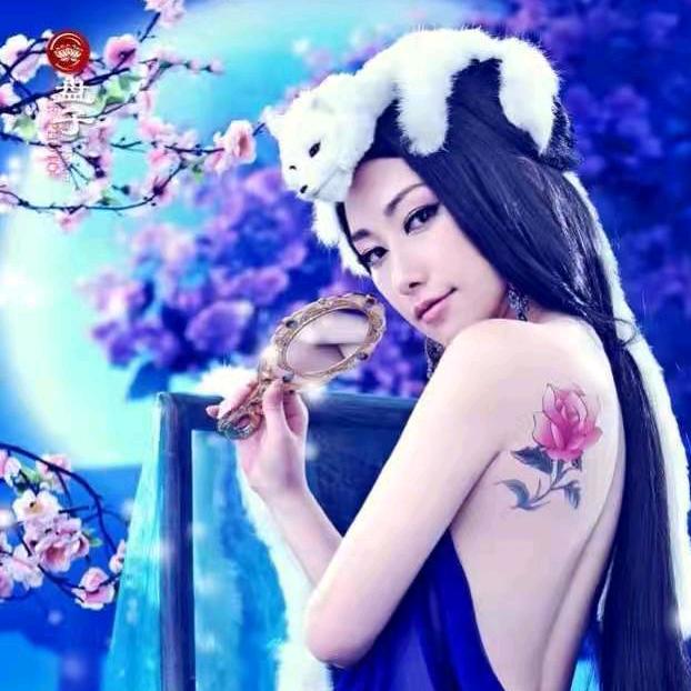 蓝色妖姬