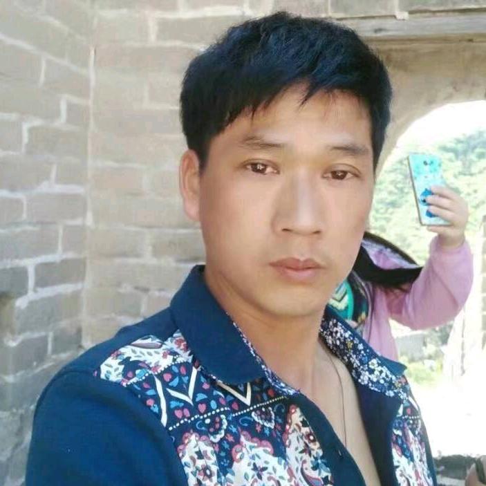 拥抱微笑
