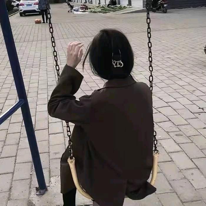 吢丕