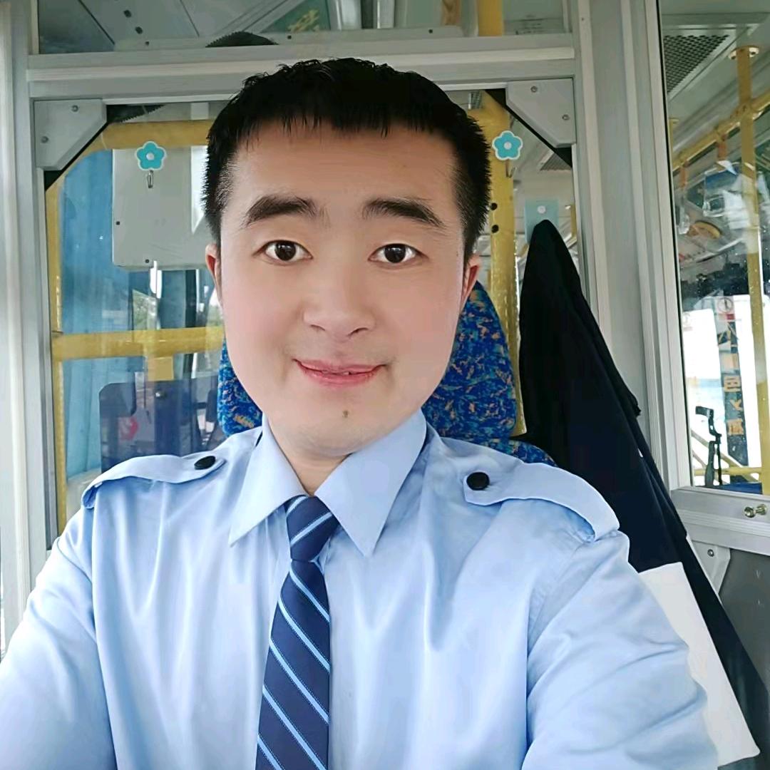 小周哥